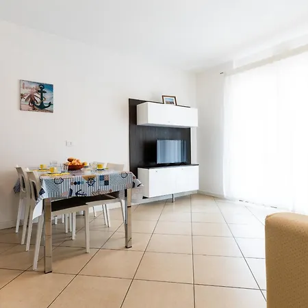 Villaggio Sant' Andrea * Porto Santa Margherita