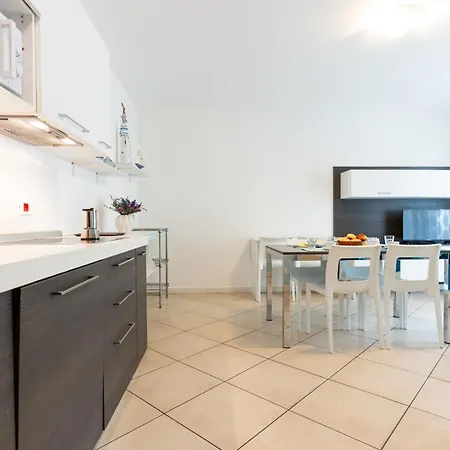 דירה Villaggio Sant' Andrea פורטו סנטה מרגריטה די קאורלה