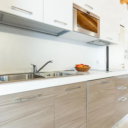 דירה Villaggio Sant' Andrea פורטו סנטה מרגריטה די קאורלה